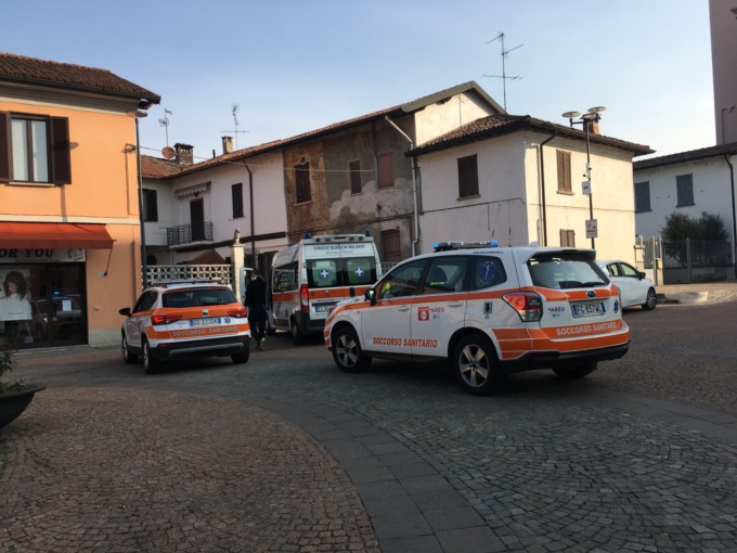 Grave malore davanti alla chiesa: paura per un 68enne