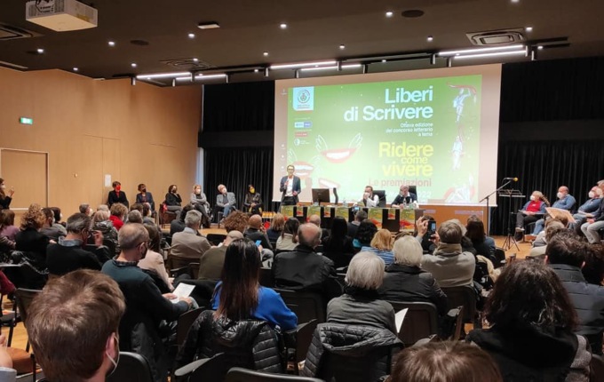 “Liberi di scrivere”, boom di partecipanti per il concorso letterario: ecco le opere nella “top ten”