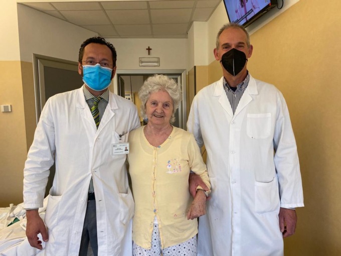 Tumore “inoperabile”, ma non all’ospedale di Vimercate: nuova vita per una 80enne di Truccazzano