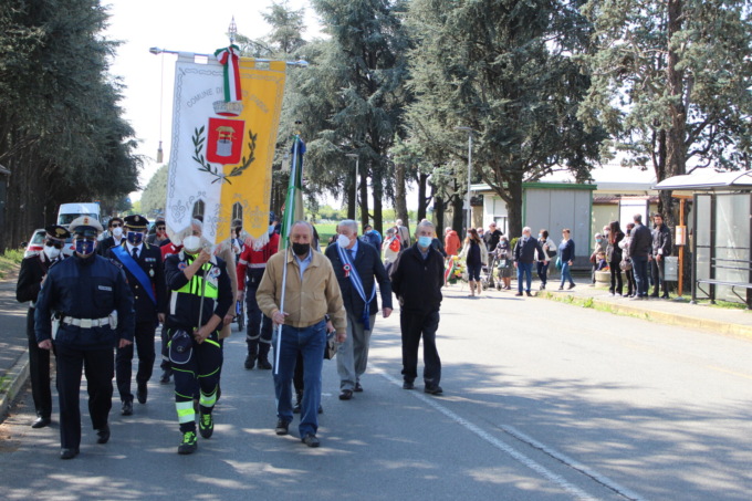 Festa della Liberazione, a Pozzo D’Adda un corteo con l’associazione combattenti e reduci