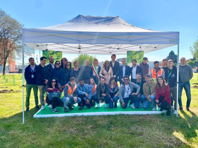 Piantati i primi alberi del futuro parco urbano