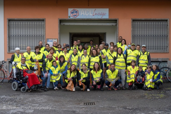 In tanti al plogging per ripulire Inzago