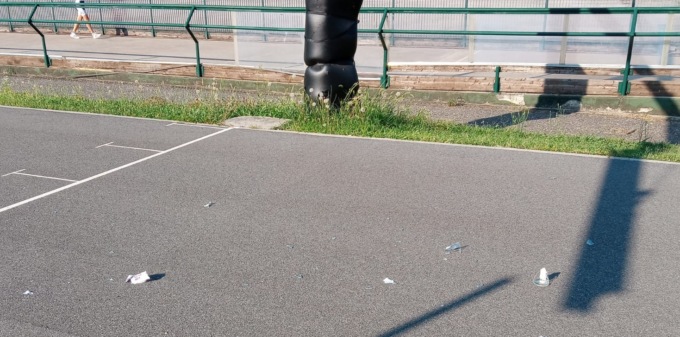 Pattinatrice 16enne cade e finisce fuori pista, dovrà essere operata