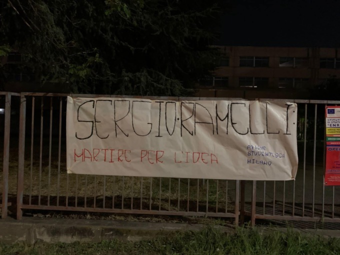 Uno striscione per ricordare Sergio Ramelli