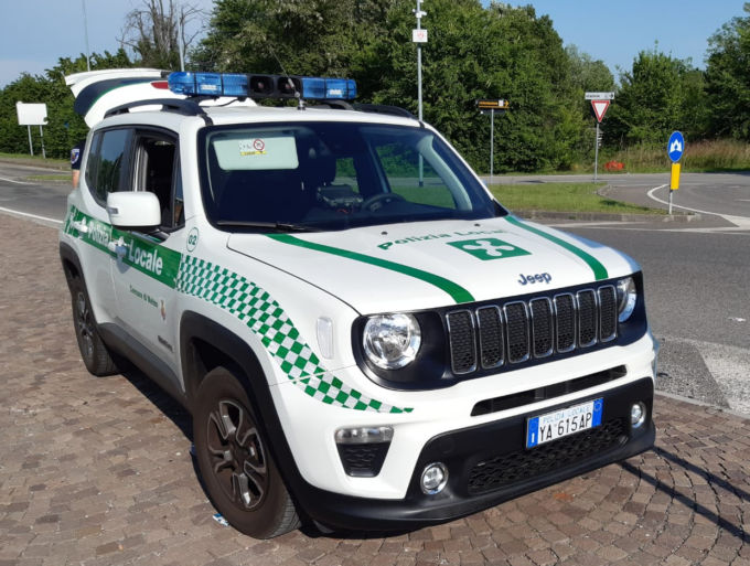 Incidente in monopattino, 24enne in ospedale