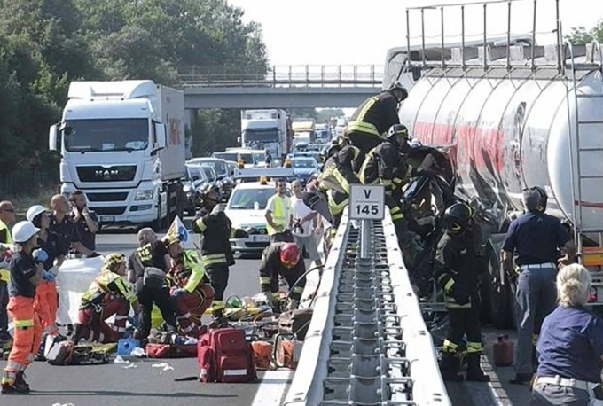 Gemellini morti in autostrada; assolti il camionista e il legale rappresentante dell’azienda di trasporti