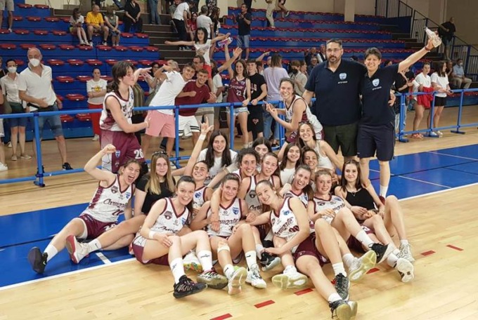 Basket Carugate conquista il titolo regionale giovanile Under 19