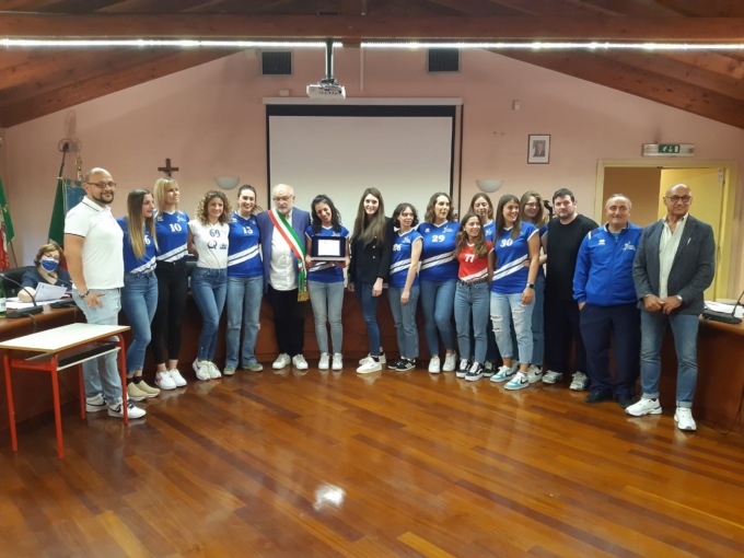 Promosse in Prima divisione vengono premiate in Consiglio comunale