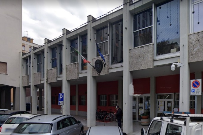 Un bando per sostenere le microimprese, ma è polemica