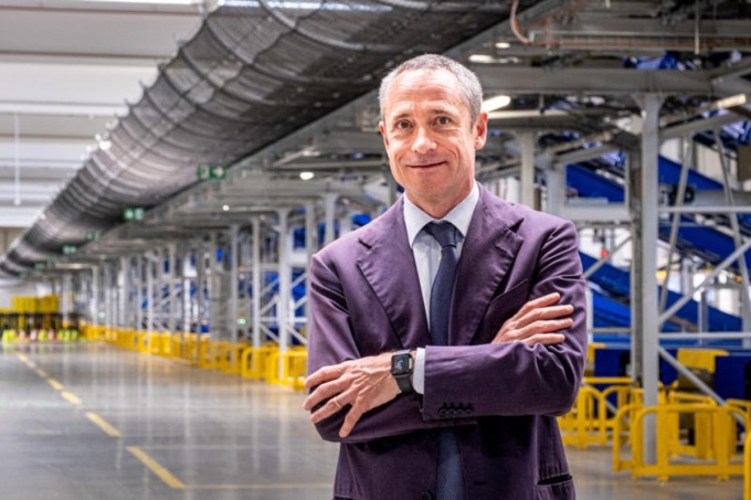 Poste Italiane continua a crescere