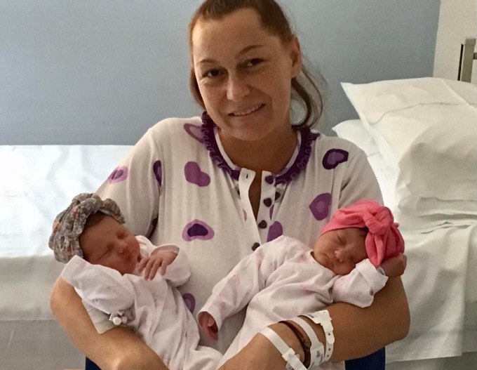 Doppio fiocco rosa all’Ospedale di Vizzolo: le gemelline Ginevra e Gabriella sono nate con parto naturale