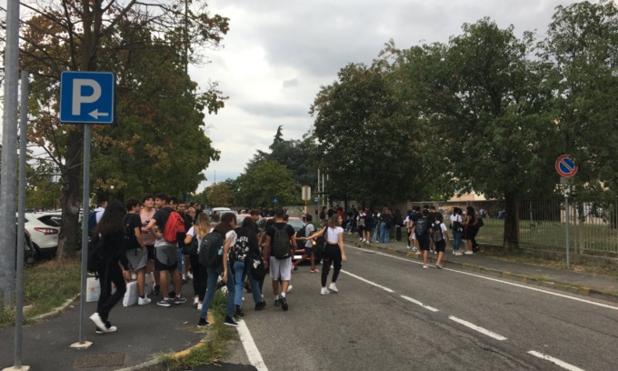 Cologno Monzese Un Patto Per Combattere La Dispersione Scolastica E