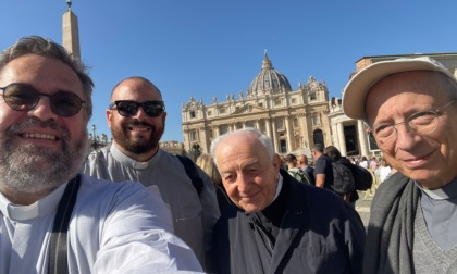 Trasferta... "di lavoro" per i sacerdoti di Trezzo sull'Adda: hanno incontrato Papa Francesco