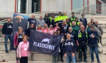 Plastic Free arriva a Pioltello: una camminata "green" raccogliendo rifiuti