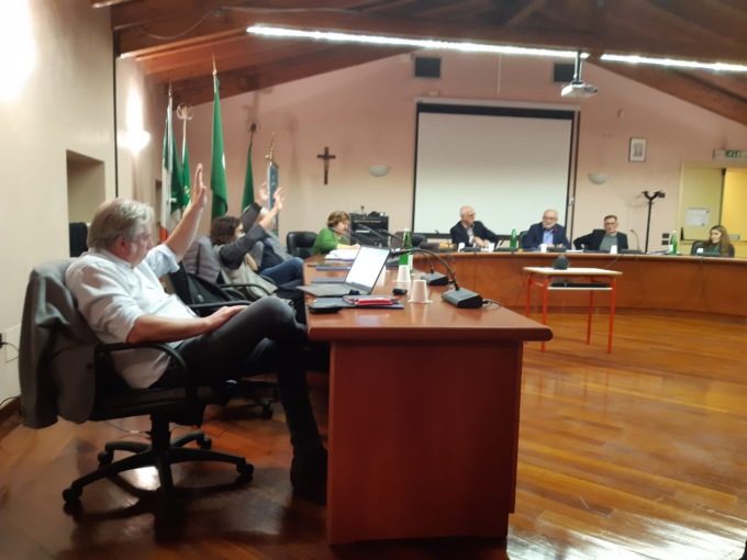 Via libera del Consiglio alla rinascita della fabbrica di Crespi