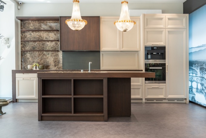 Come ristrutturare la tua cucine: idee e suggerimenti