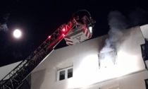 Appartamento in fiamme paura in un condominio di Pioltello