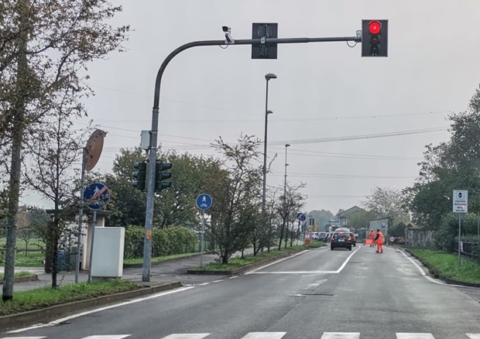 Cernusco sul Naviglio asfaltatura sulla via Po Sp120