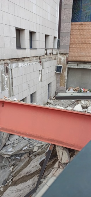 Cernusco sul naviglio tettoria crollata al fatebenefratelli
