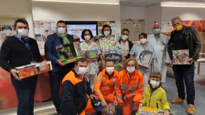 Dalla Croce Bianca tanti giochi per la Pediatria