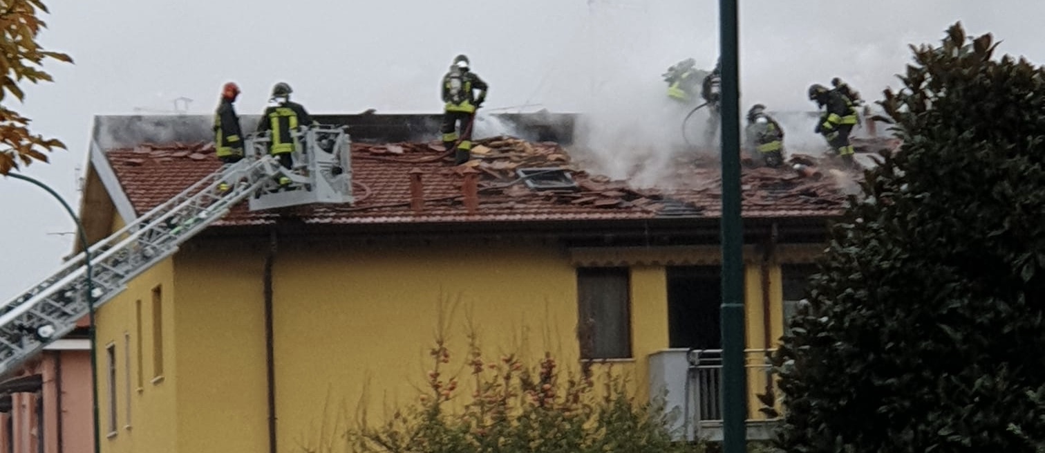 incendio cologno monzese palazzina 2