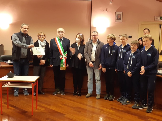 Cittadinanza onoraria di Capriate a padre Samuele Testa