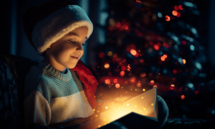 La magia del Natale con i bambini: le risposte alle domande su Babbo Natale, le renne e gli Elfi