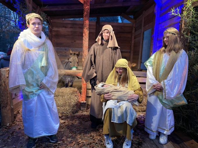 Cernusco sul Naviglio, la magia del Presepe vivente ha incantato la città