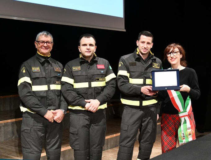 “Volevo fare il pompiere”. Il sogno di un giovane di Cassano d’Adda è diventato realtà