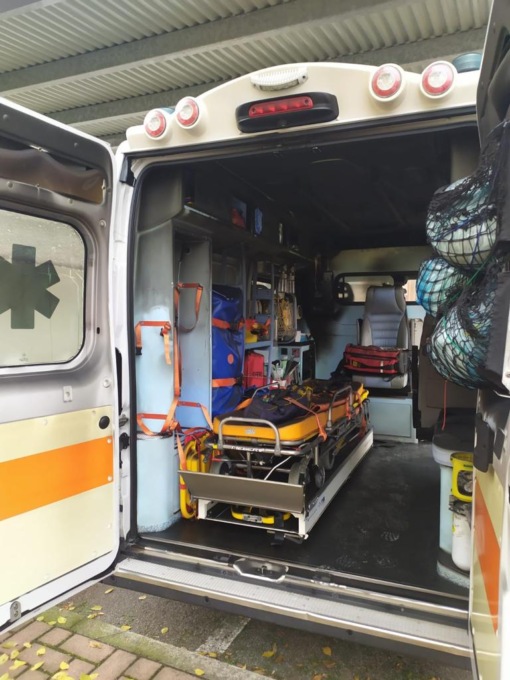 Soccorritori di Segrate disperati, ha preso fuoco un’ambulanza