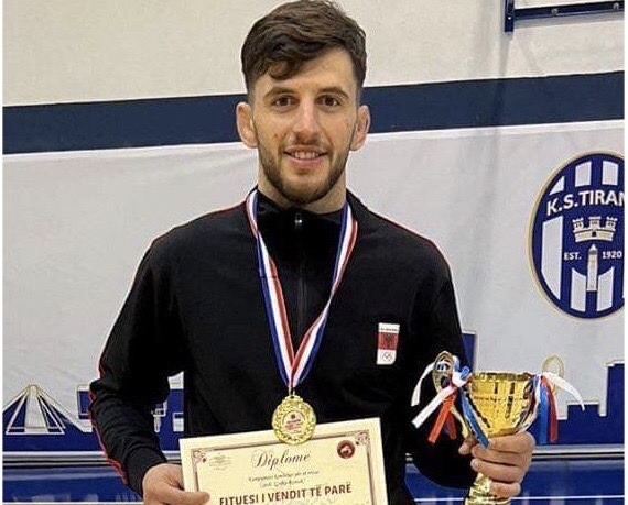 Da Pioltello all’Albania (e ritorno): ecco la medaglia d’oro nella lotta olimpica