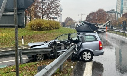Auto contro guardrail in Tangenziale Est, morto un 47enne