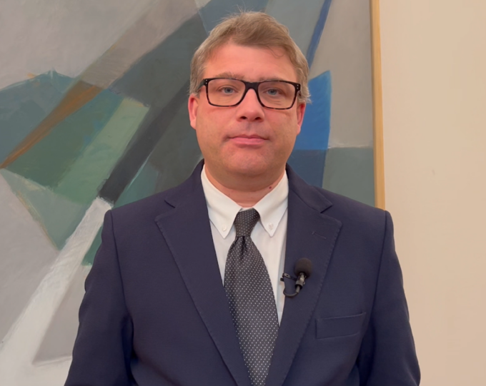 L’inflazione record mangerà le tredicesime: lo studio di Confcommercio