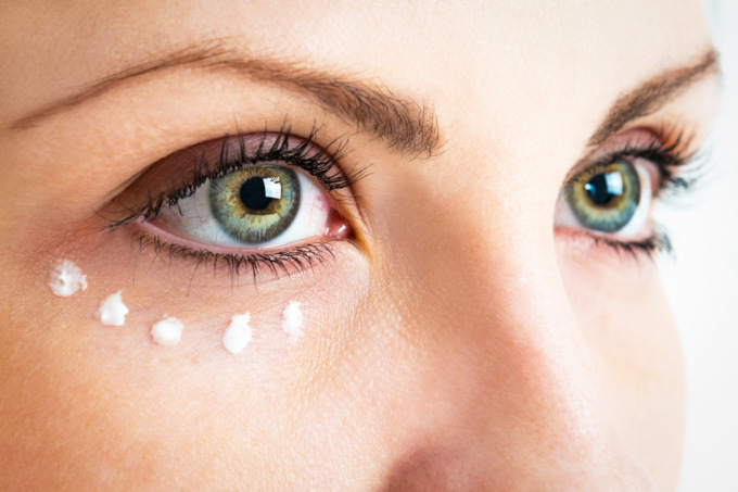Crema contorno occhi: mai più senza