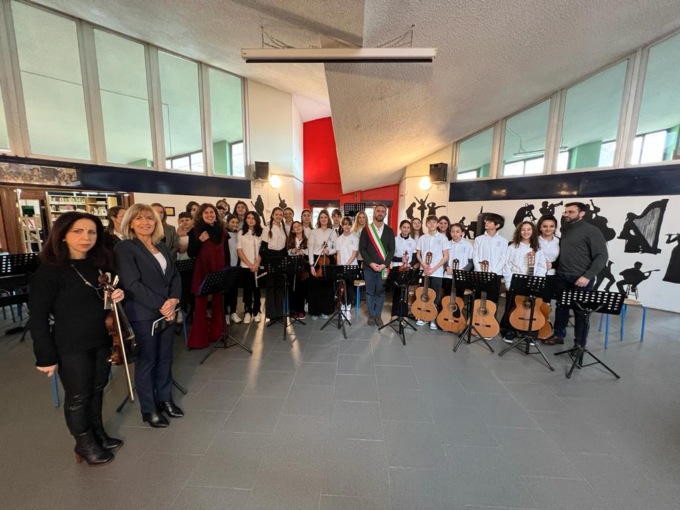 Per il Giorno della Memoria gli studenti di Segrate suonano per le vittime della Shoah