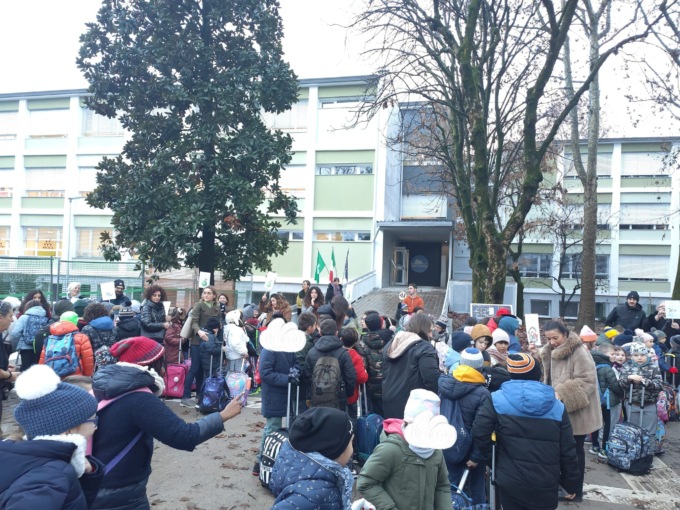 Finalmente i bambini di Melzo tornano nella nuova scuola di via Bologna