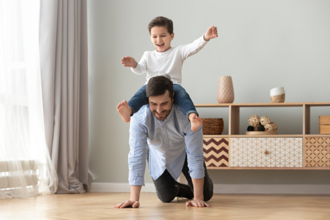 Il tuo papà è speciale: diglielo con una dedica sul nostro giornale!