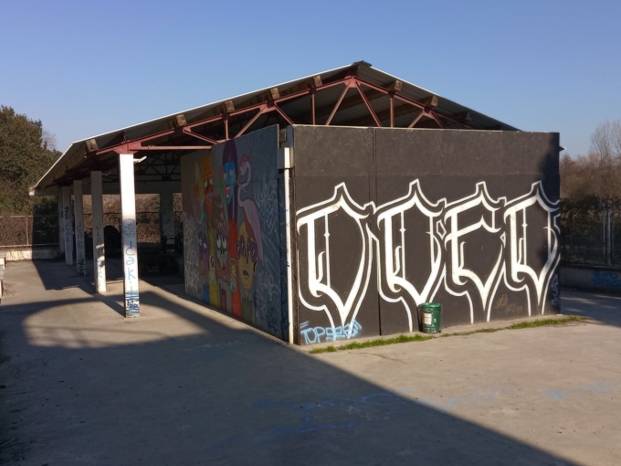 Infopoint della vergogna a Cassano d’Adda: inaugurato otto anni fa, non è mai stato utilizzato