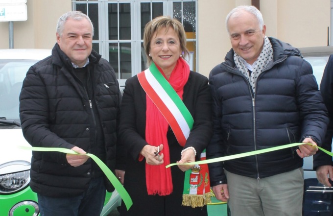 Inaugurata a Trezzo la nuova stazione di ricarica per veicoli elettrici