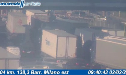 Grave incidente in autostrada alla barriera di Milano Est: code in direzione del capoluogo