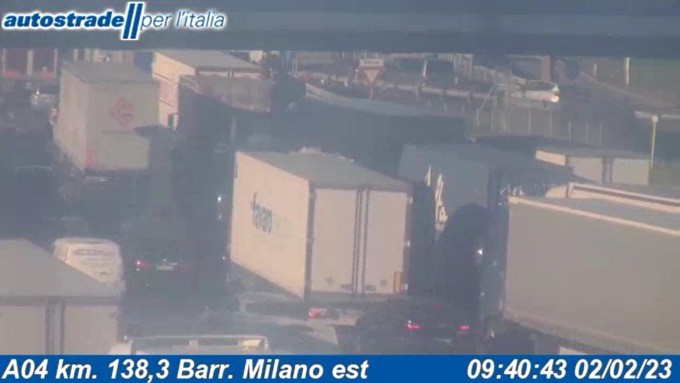 Grave incidente in autostrada alla barriera di Milano Est: code in direzione del capoluogo