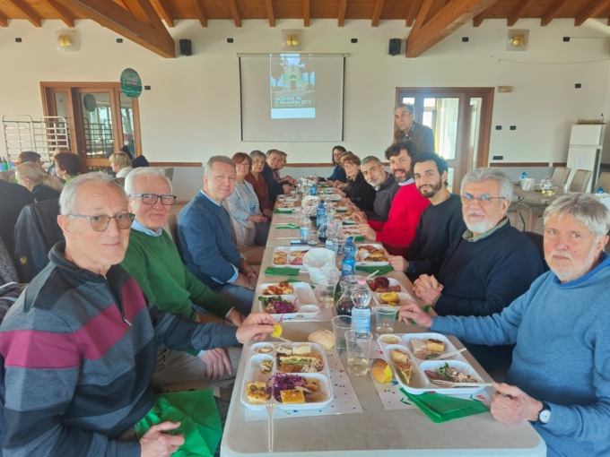Pranzo all’oratorio dell’associazione “Il fontanile” di Rodano