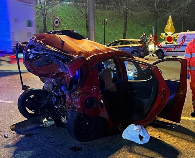 Violento tamponamento sull’autostrada A4: morte due donne