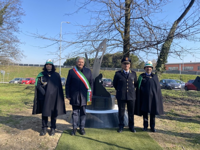 Vimodrone, un monumento per non dimenticare gli orrori delle foibe