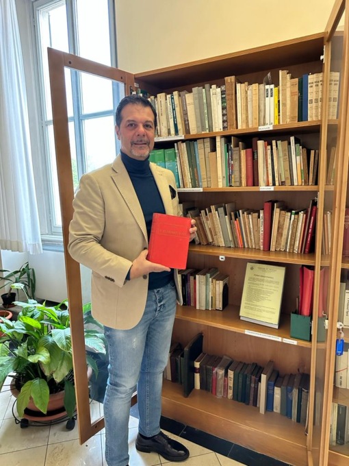Le opere di Manzoni rinchiuse in Comune a Inzago senza poter essere consultate da nessuno