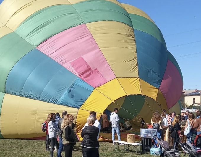 Volo delle mongolfiere rinviato a causa del maltempo