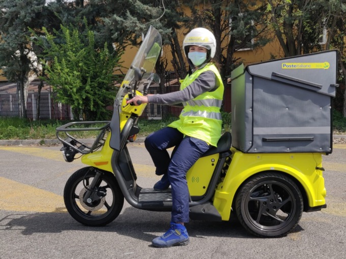 Poste Italiane assume nuovi portalettere in provincia di Milano: mancano pochi giorni per candidarsi