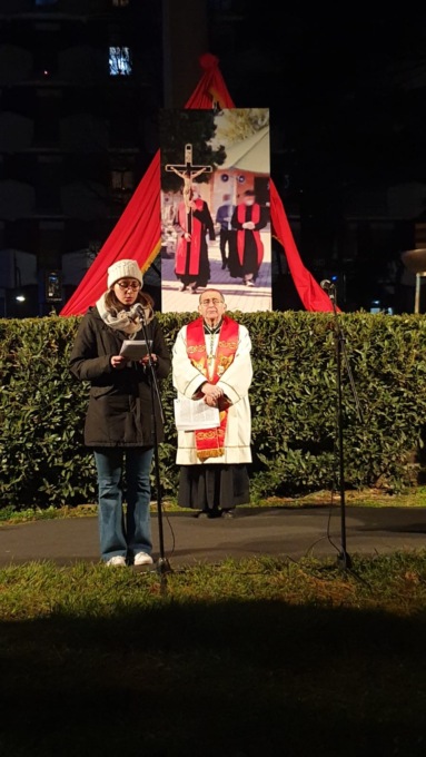 via crucis con arcivescovo mario delpini a cassina de pecchi