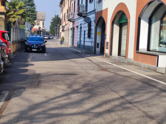 Non risponde al telefono da giorni: trovato senza vita nella sua casa a Cernusco