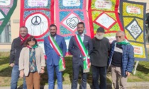 Tutta Pessano in piazza della Resistenza per commemorare i Sette martiri